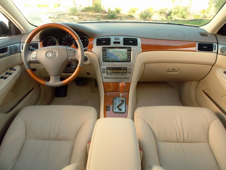  Lexus ES330 2004 года  (фото 4 из 16)